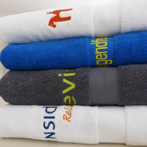 Handtuch besticken logo